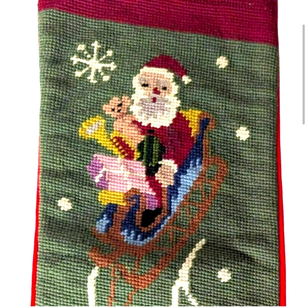 🎄Beautiful needlepoint stocking - Picture 2 of 4